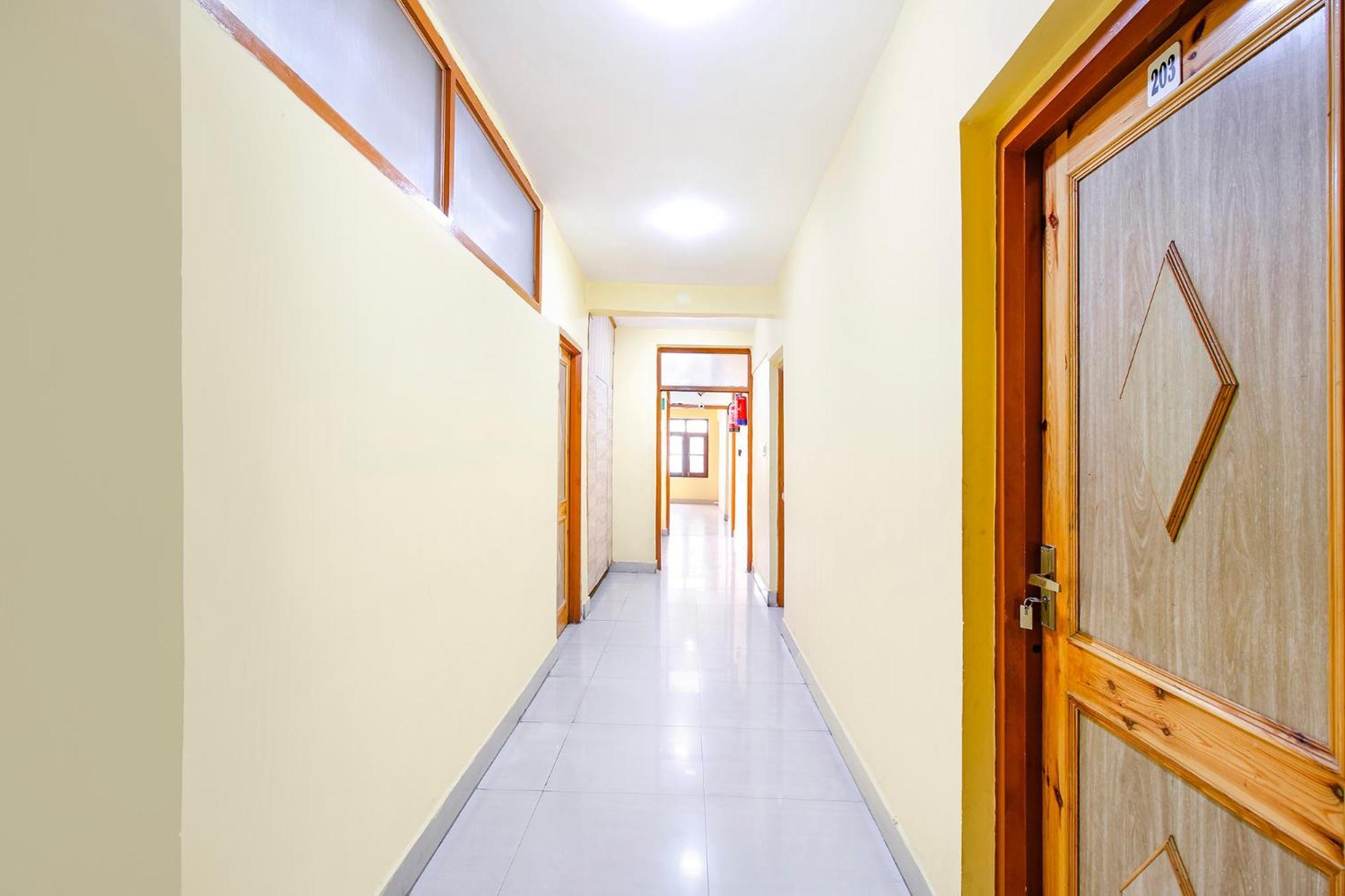 Fabhotel Grand Comforts Haidarpur Exterior photo