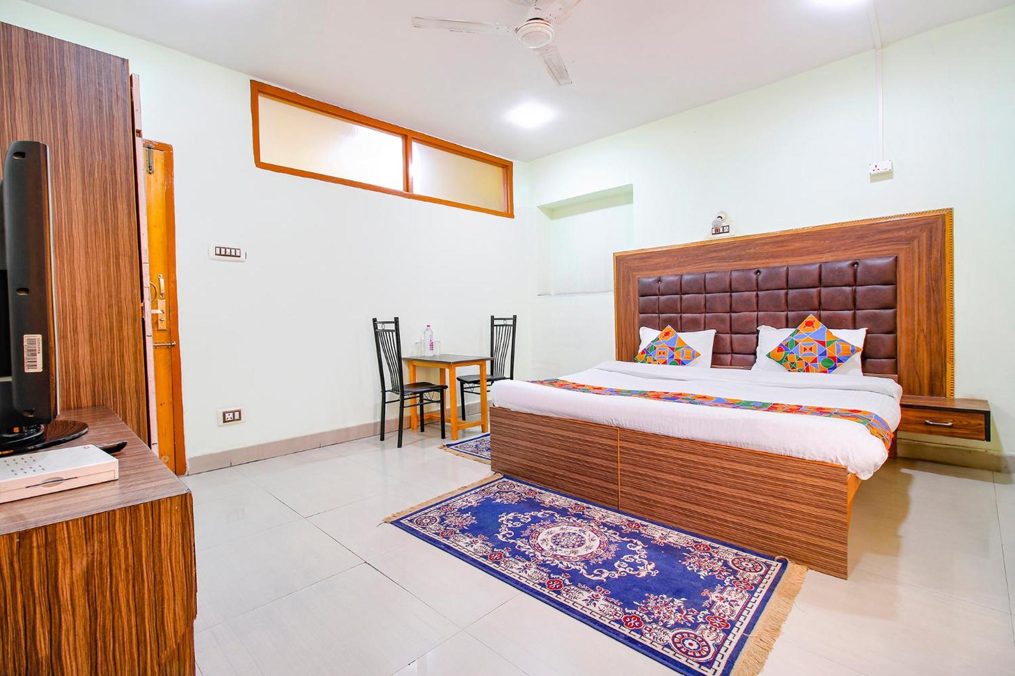 Fabhotel Grand Comforts Haidarpur Exterior photo