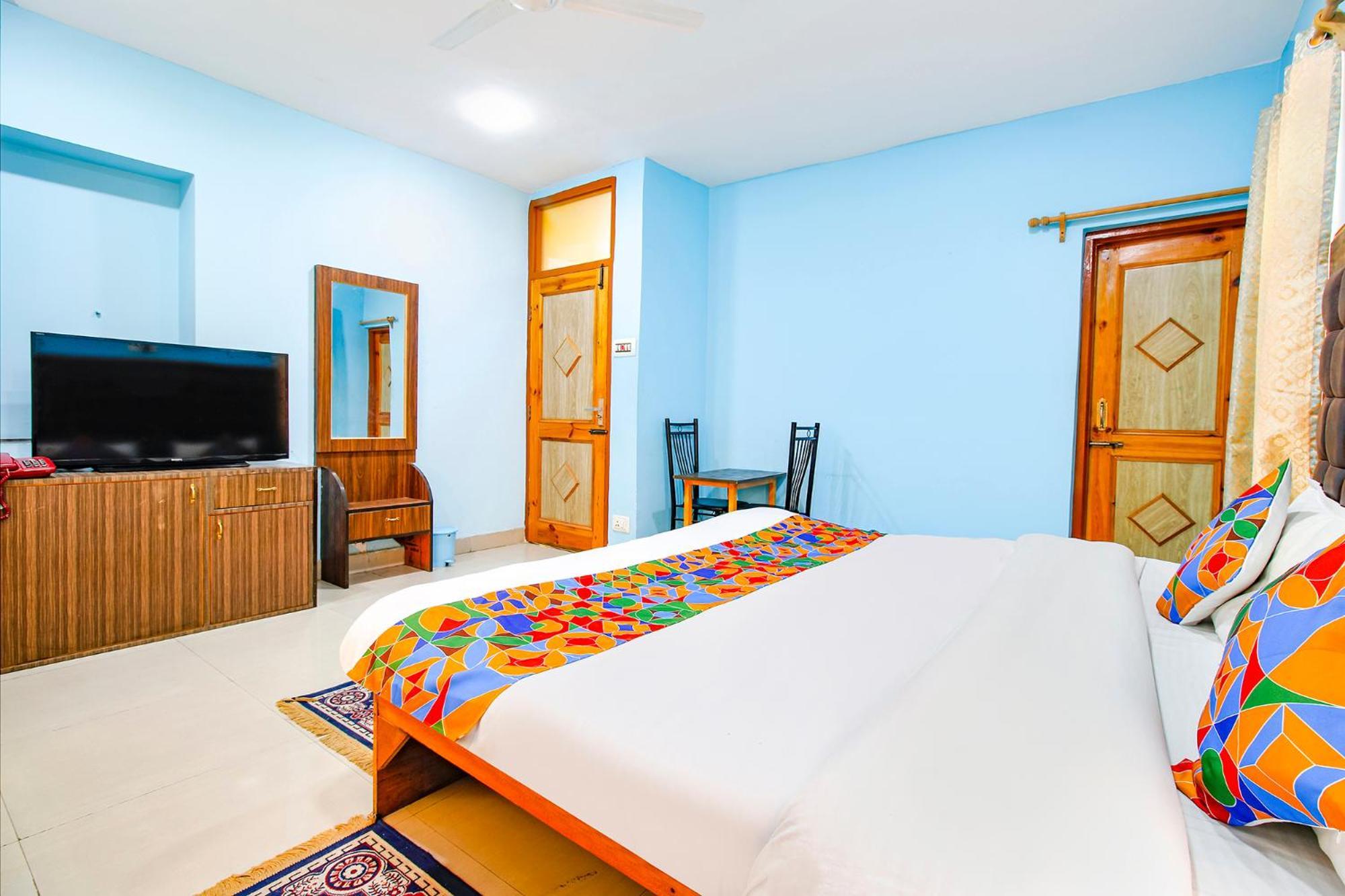 Fabhotel Grand Comforts Haidarpur Exterior photo